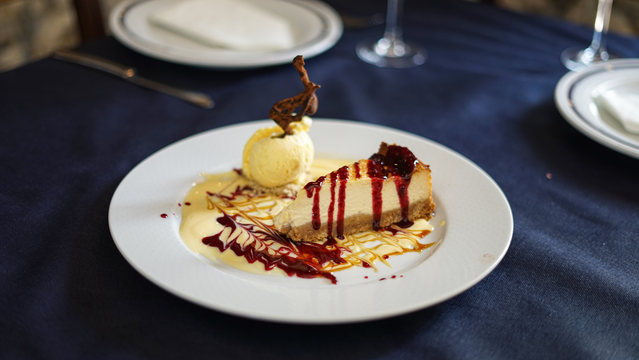 Tarta natural casera, postre en Bidebieta Jatetxea Bizkaia